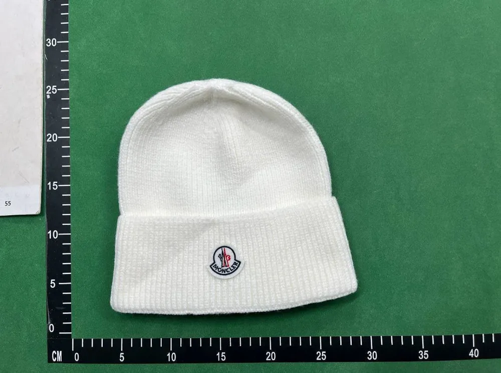 Canada Goose Beanie QC photo 1
