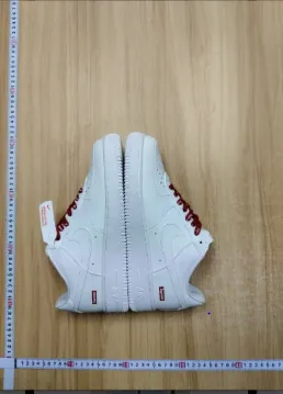 Nike Air Force 1 x Supreme QC photo 2