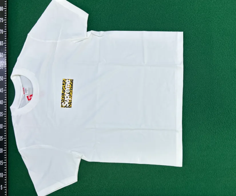 Supreme Leopard Box Logo Tee QC photo 1