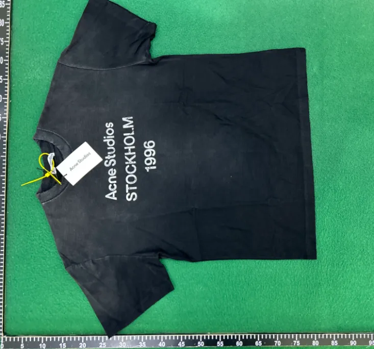 Acne Studios T-Shirt QC photo 1