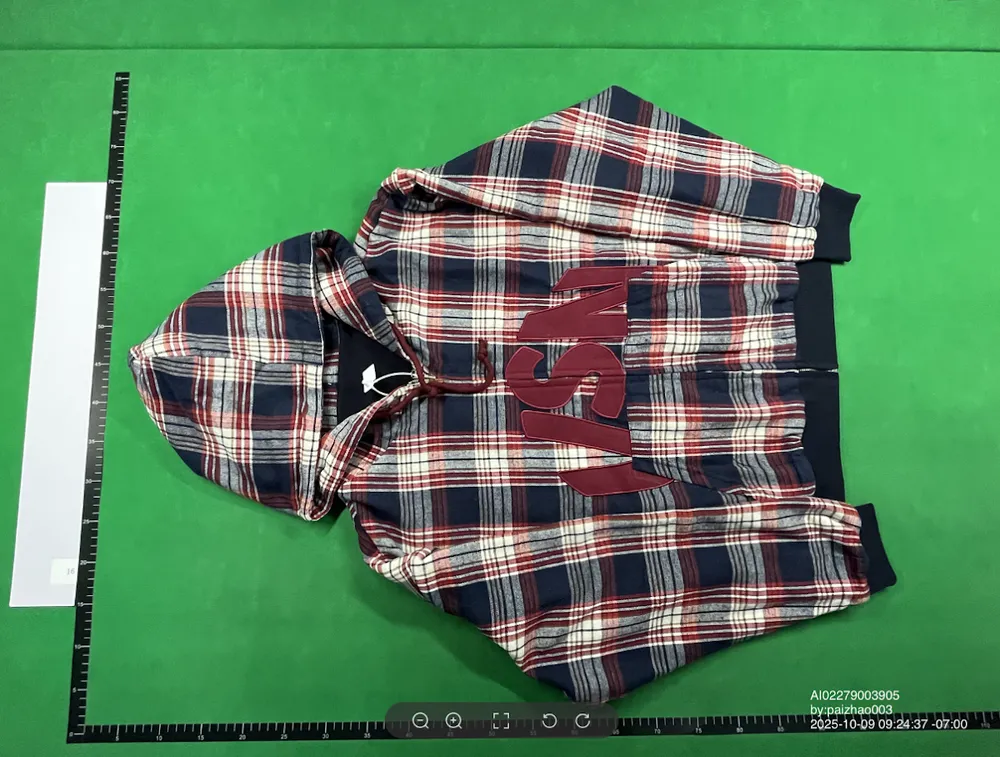 Hoodie in creatures ''From the street'' QC photo 1