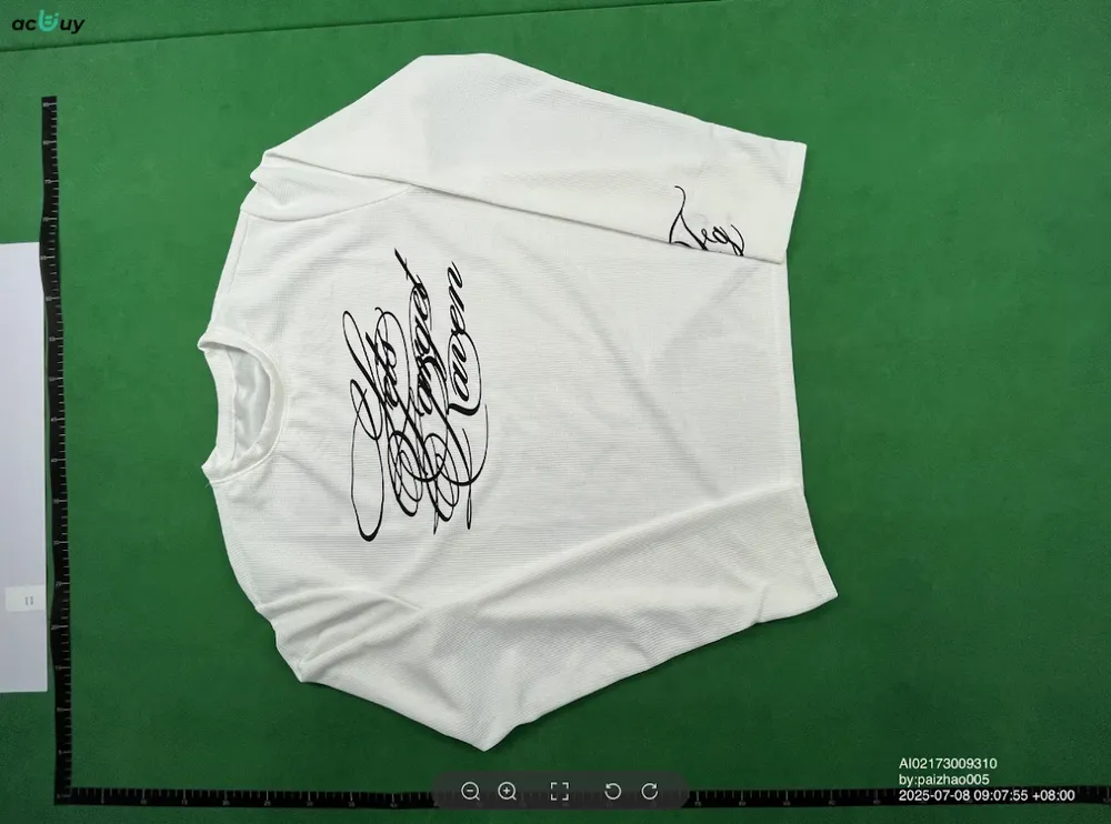 Forgetraven Longsleeve QC photo 1