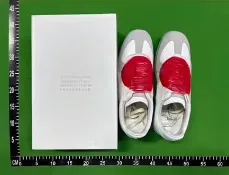 Maison Margiela Japan Gats QC photo 1