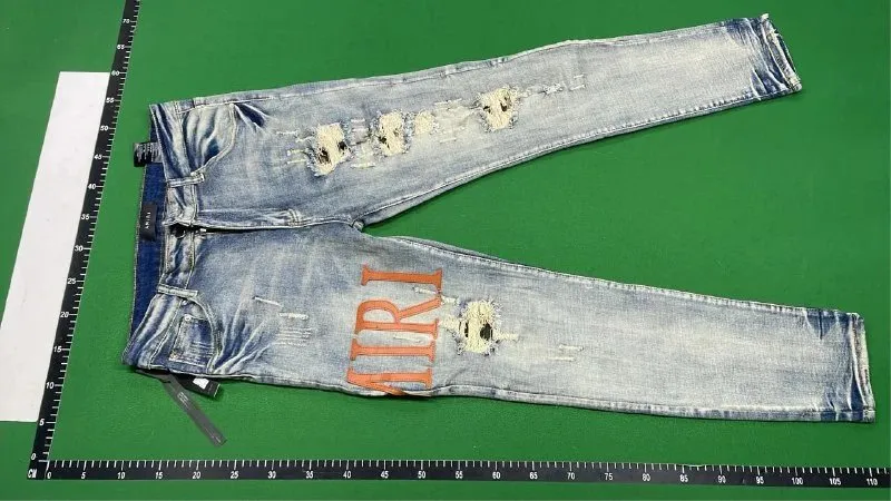 Amiri jeans QC photo 1