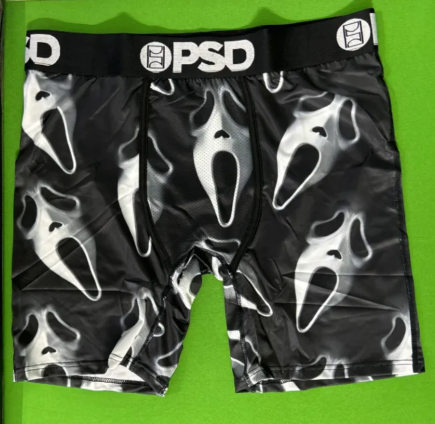 PSD Underwear QC photo 1