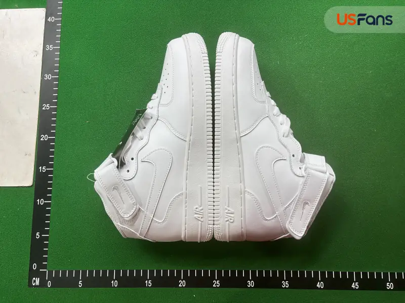 Nike Air Force 1 Mid QC photo 6