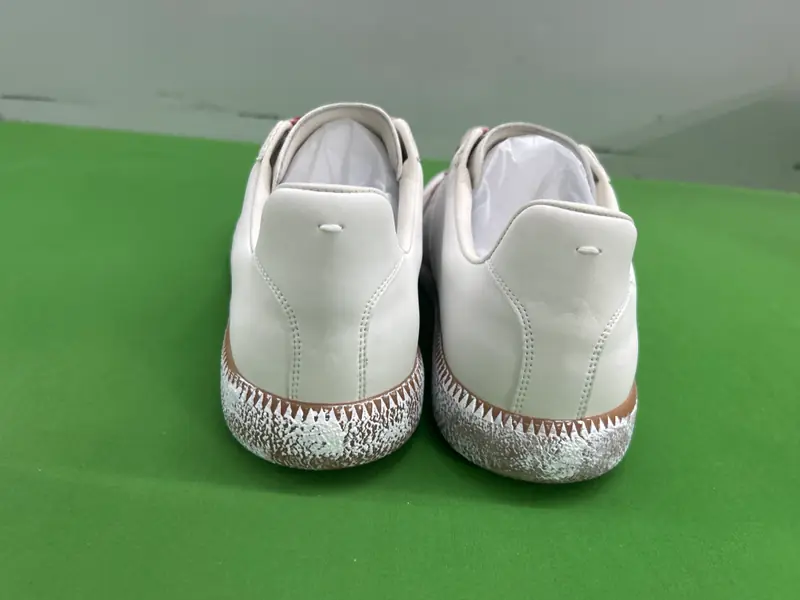 Maison Margiela Japan Gats QC photo 3