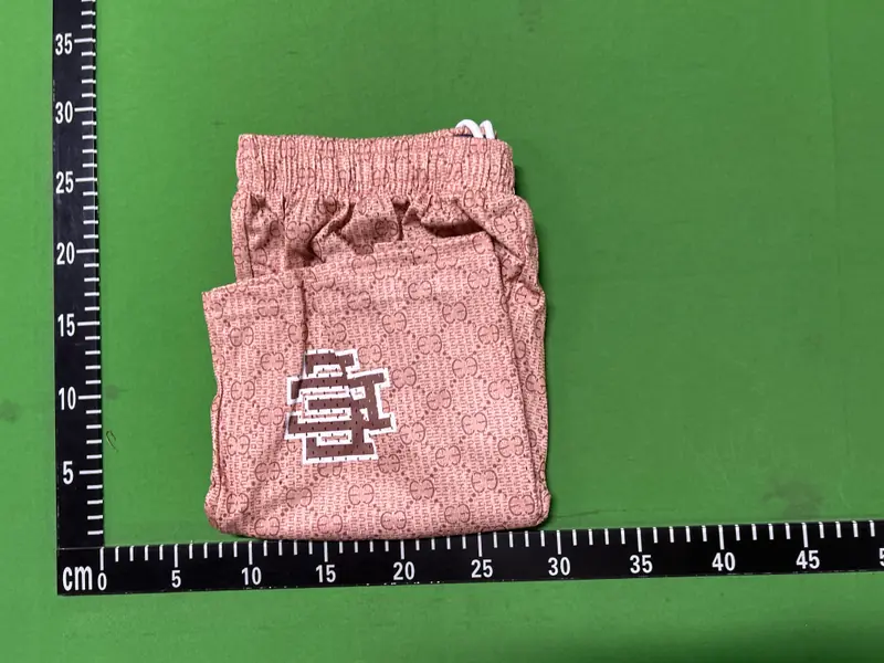Eric Emanuel Shorts QC photo 14