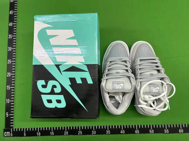 Nike Dunk QC photo 9