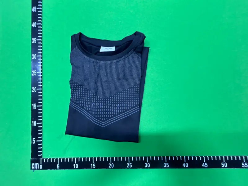 Gym shark compression shirt QC photo 1