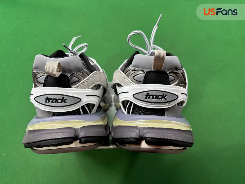 Balenciaga Track 1 Led QC photo 3