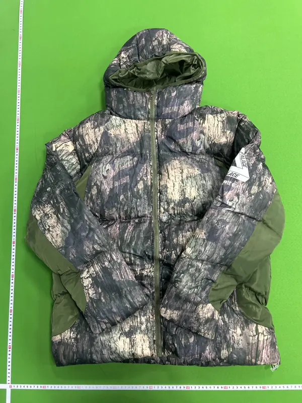 Palace Jacket QC photo 6