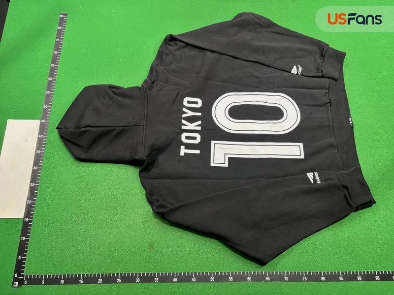 Balenciaga Soccer Zip (White) QC photo 3
