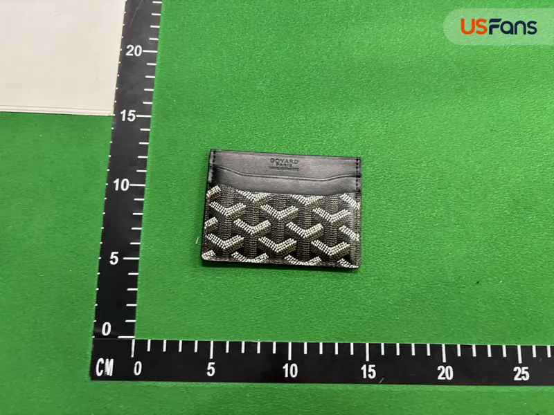 Goyard Cardholder QC photo 5