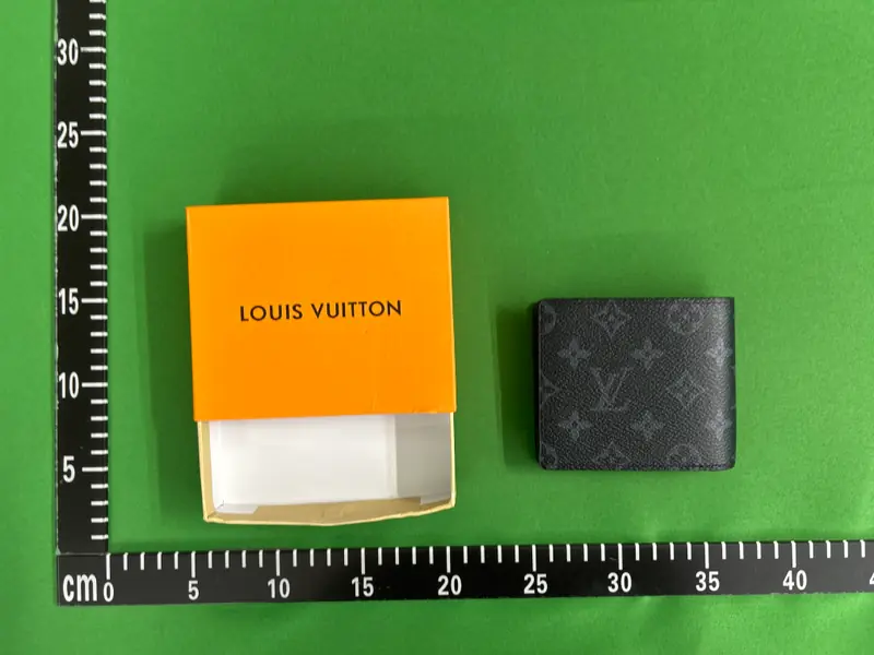 Louis Vuitton Wallet QC photo 2