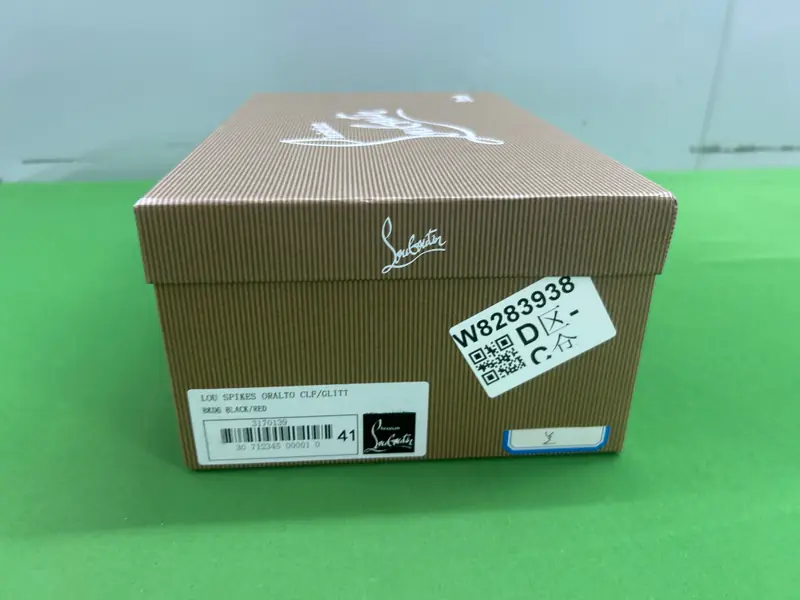 Christian Louboutin Sneaker QC photo 17