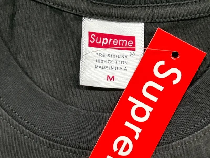 Supreme Arabic Tee QC photo 3