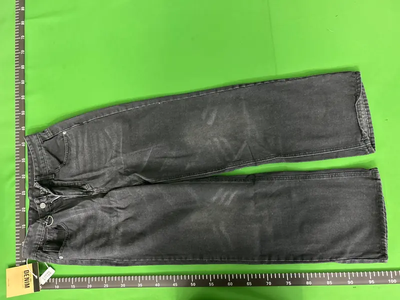 "With every step" Jeans QC photo 8