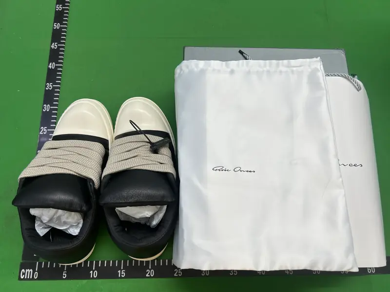 Rick Owens Jumbo Lace Low QC photo 2