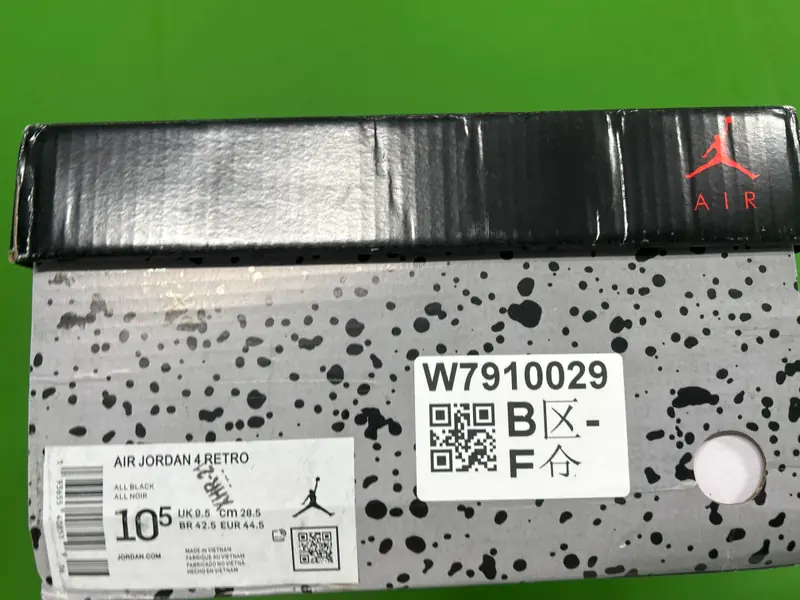 Jordan 4 QC photo 2