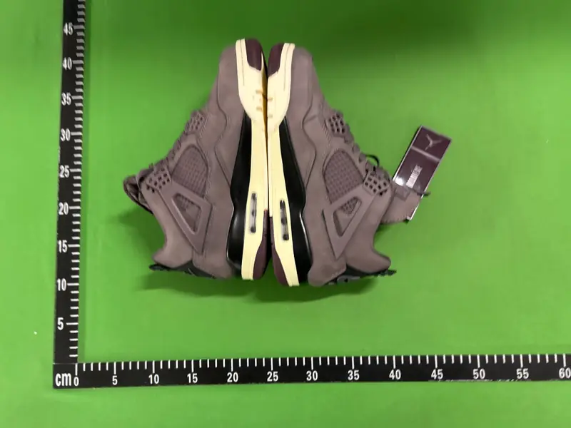 Jordan 4 QC photo 12