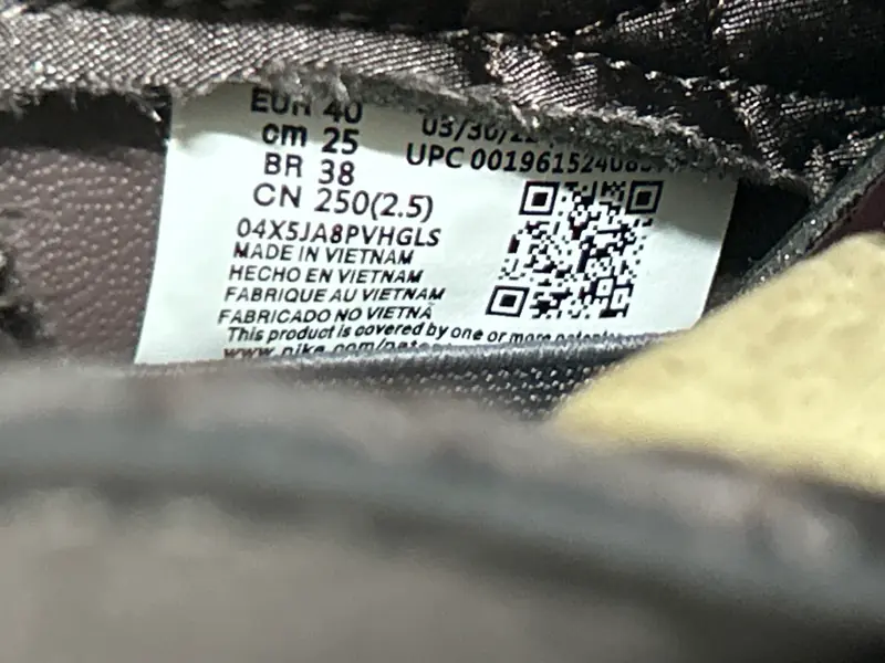 Jordan 4 QC photo 15