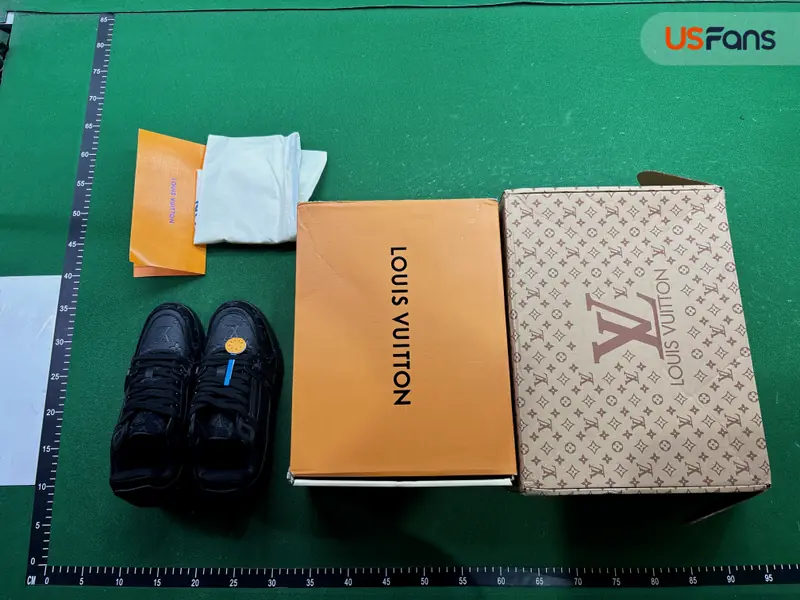 Louis Vuitton Trainers (Many Variants) QC photo 2