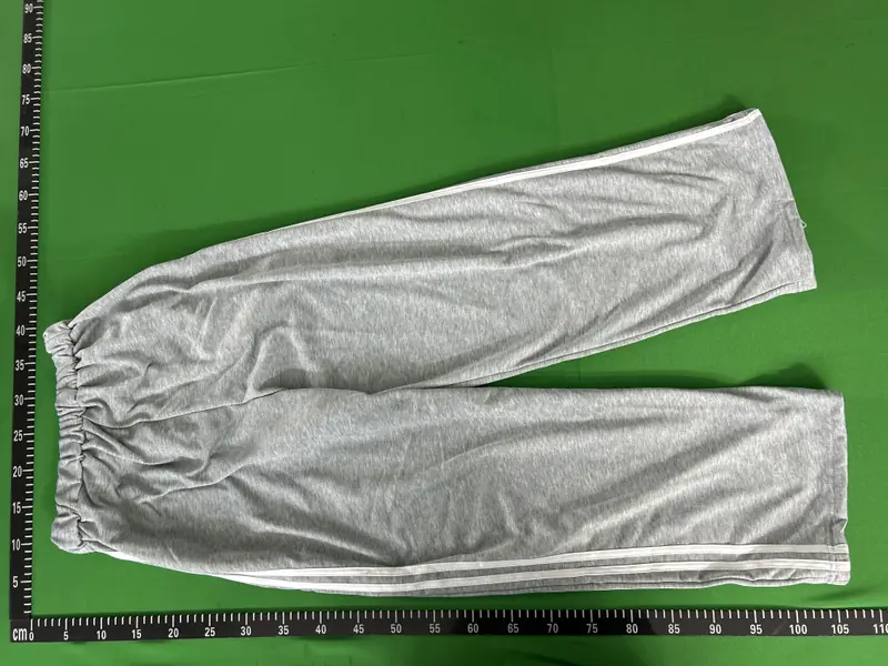 Peaceandwar Sweatpants QC photo 8