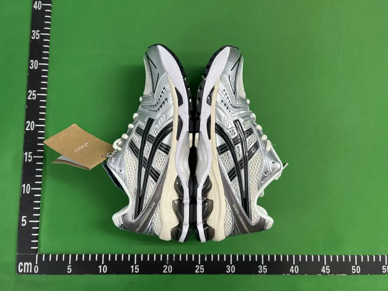 Asics Gel Kayano 14 QC photo 5