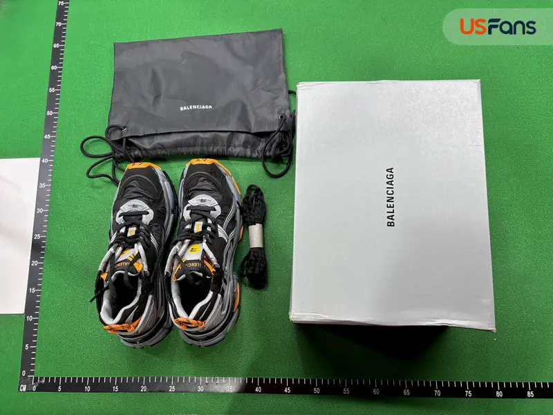 Balenciaga Runners QC photo 16