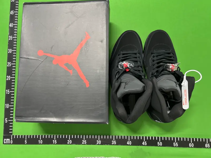 Jordan 5 Off-White QC photo 13