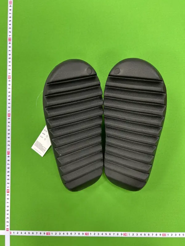 Adidas Yeezy Slides QC photo 16