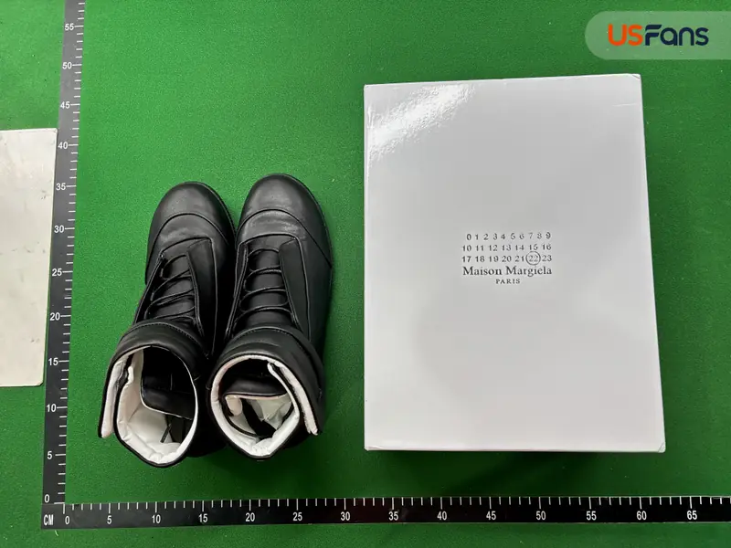 Maison Margiela Future Glitter High QC photo 1