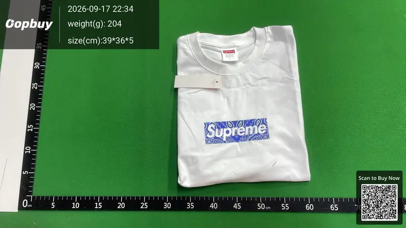 Supreme Bandana Tee QC photo 4