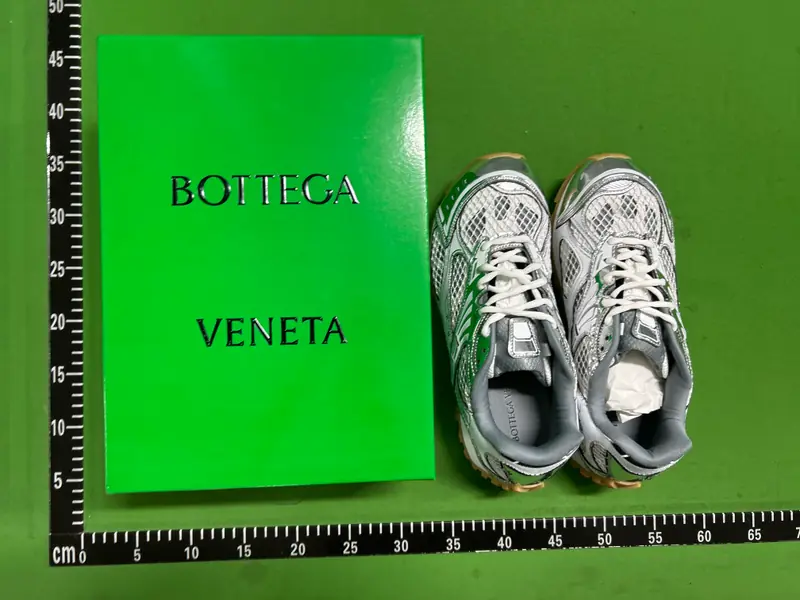 Bottega Veneta Orbit QC photo 10