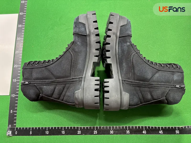 Balenciaga Strike Boots QC photo 12