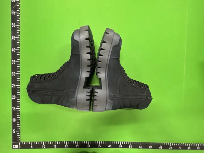 Balenciaga Strike Boots QC photo 4