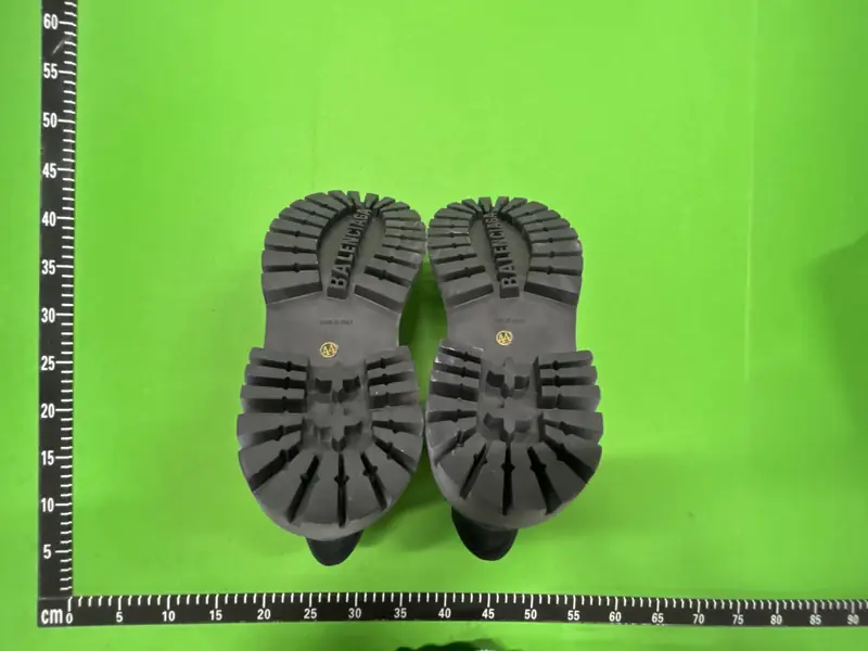 Balenciaga Strike Boots QC photo 6