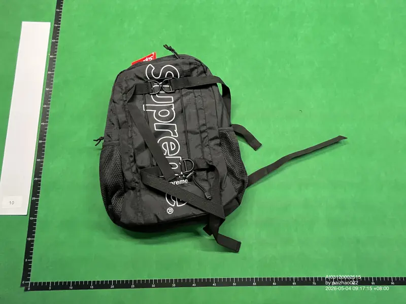 Supreme Backpacks QC photo 15