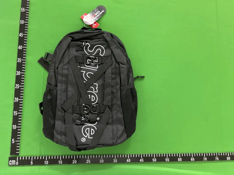 Supreme Backpacks QC photo 5