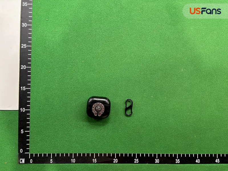 Chrome Hearts Airpods Cases QC photo 11