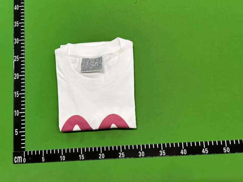 Molly Tee QC photo 2