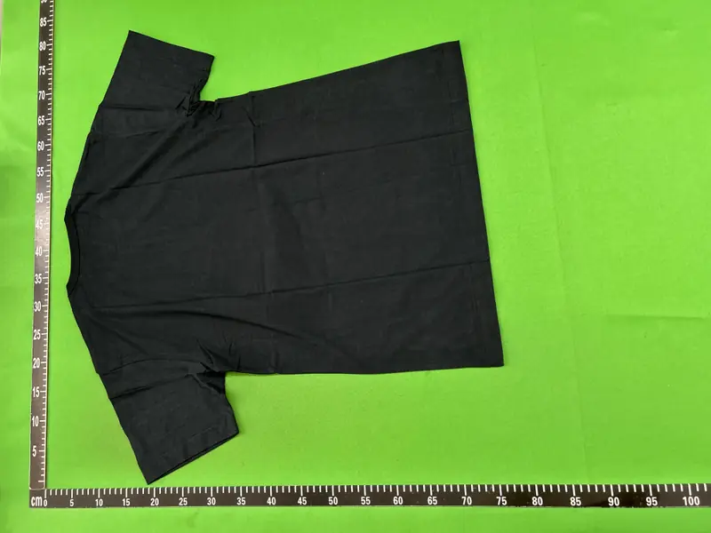 CDG with big heart tee QC photo 4
