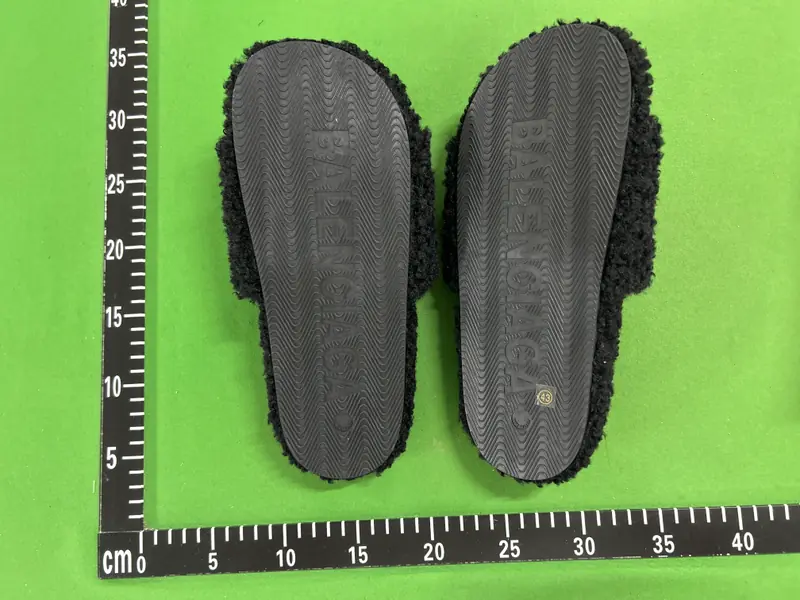 Balenciaga leopard fur slides QC photo 7