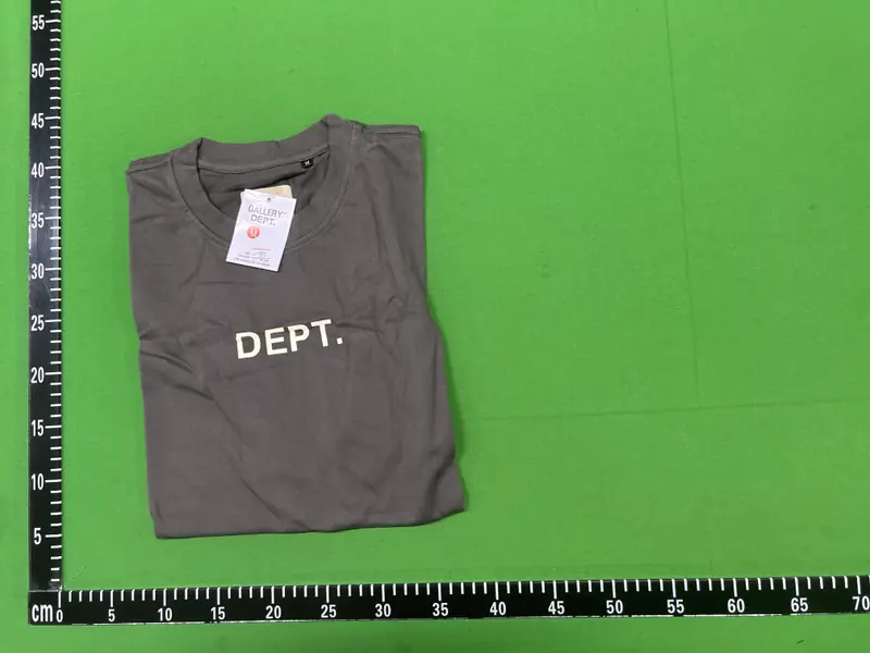 Gallery Dept T-shirt QC photo 10