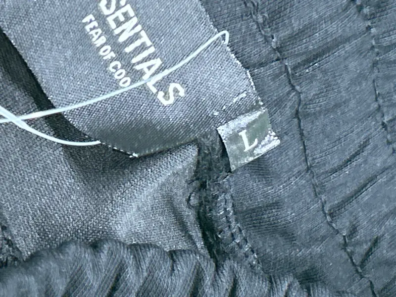Essentials Shorts QC photo 2