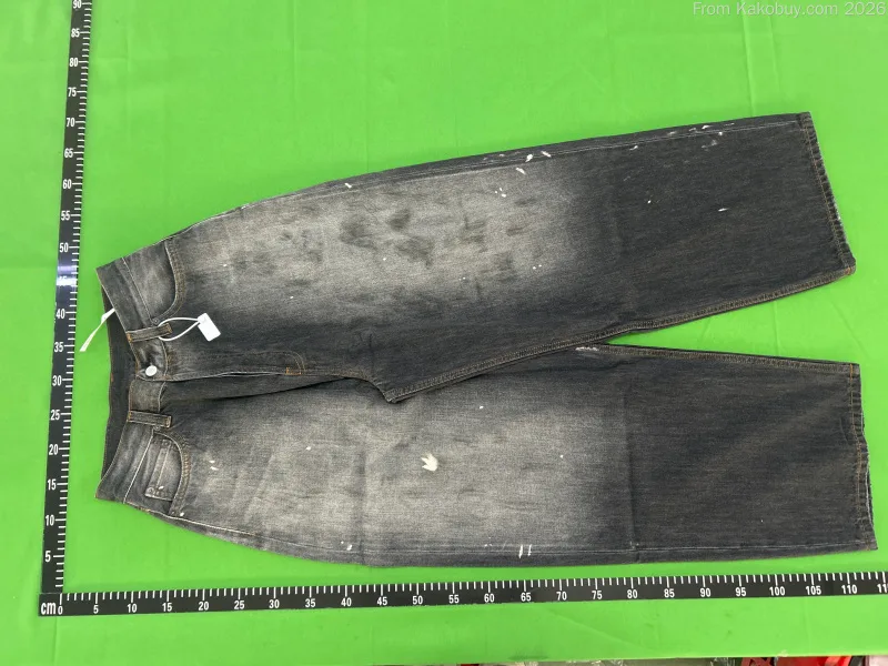 Paint Splashed Jeans QC photo 2