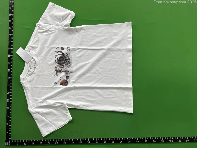 Maison Margiela Cat Tee QC photo 2