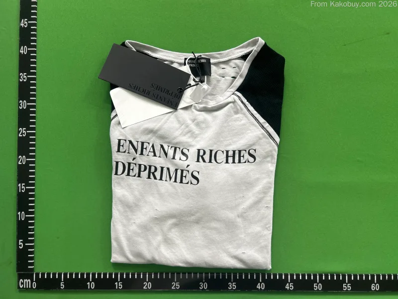 ERD Longsleeve QC photo 1