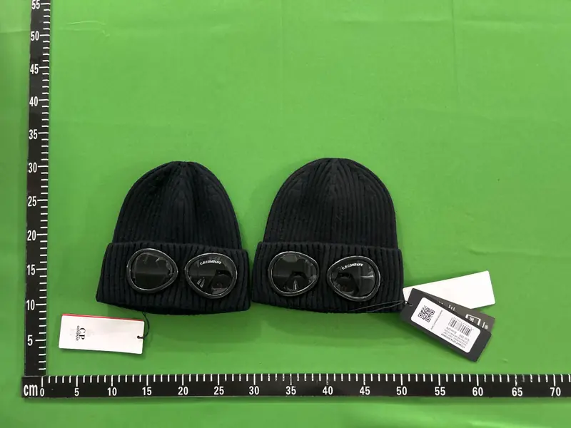 C.P. Company Beanies QC photo 3